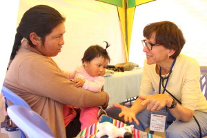 Campaña médica beneficia a pobladores de Lircay (Buenaventura).